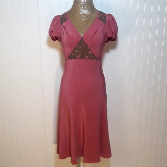 Betsey Johnson Dresses & Skirts - Betsey Johnson Size 6 Silk Salmon Cap Sleeve Dress